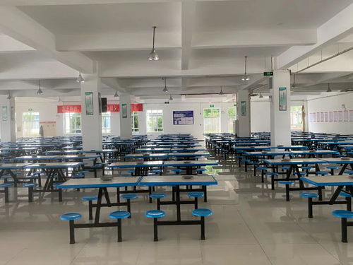 大理市餐飲服務食品安全“紅黑榜”第2期發布 8家“紅榜”樹立標桿，13家“黑榜”亟待整改