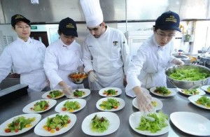 北京2008年奧運(yùn)會(huì)媒體餐飲服務(wù) 一場(chǎng)無(wú)聲的后勤盛宴